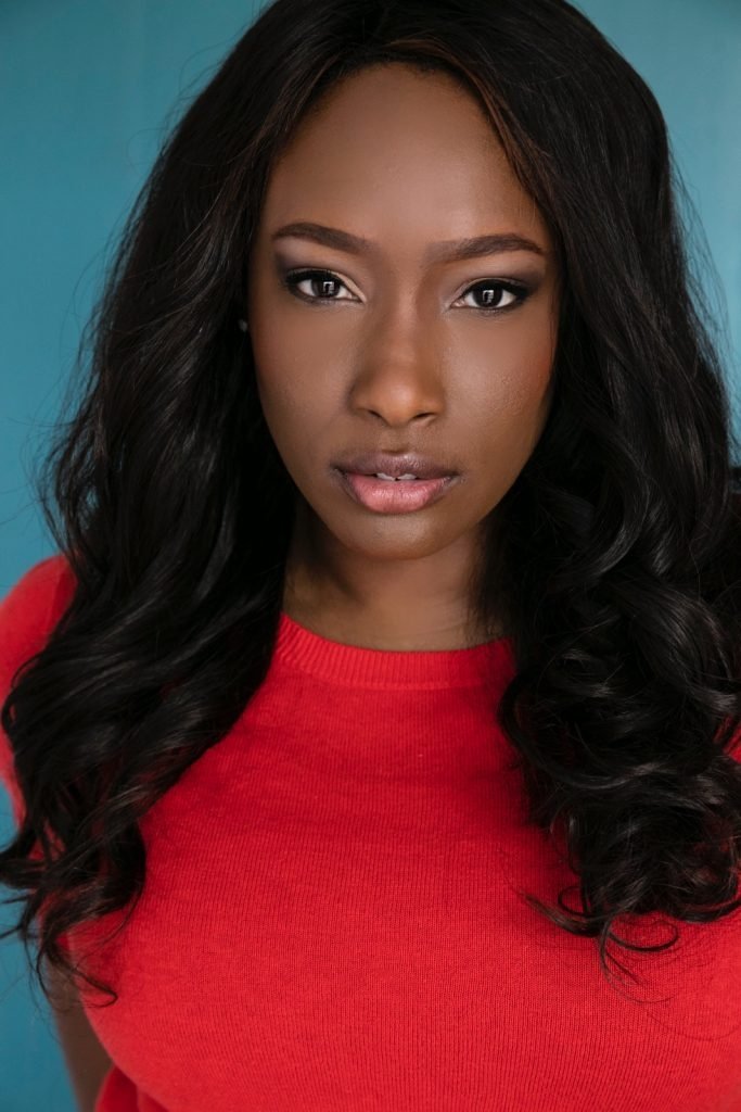 et billede af Jennifer Dior