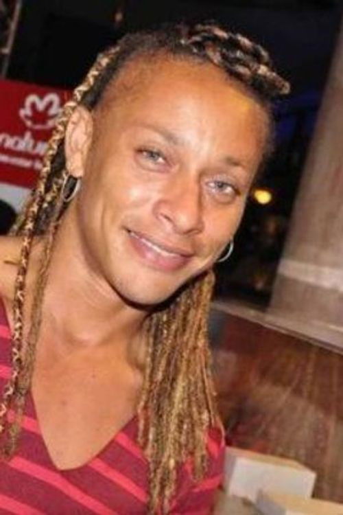 et billede af Lyu Árisson