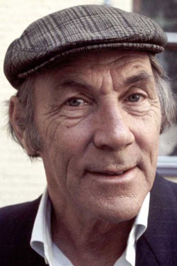 et billede af Nils Ahlroth