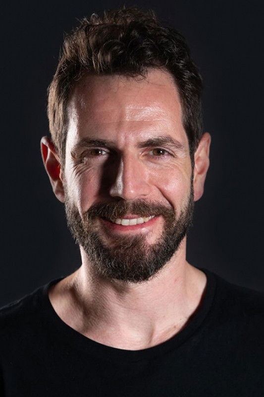 et billede af Korel Cezayirli