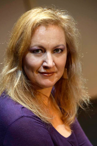 et billede af Popi Christodoulou