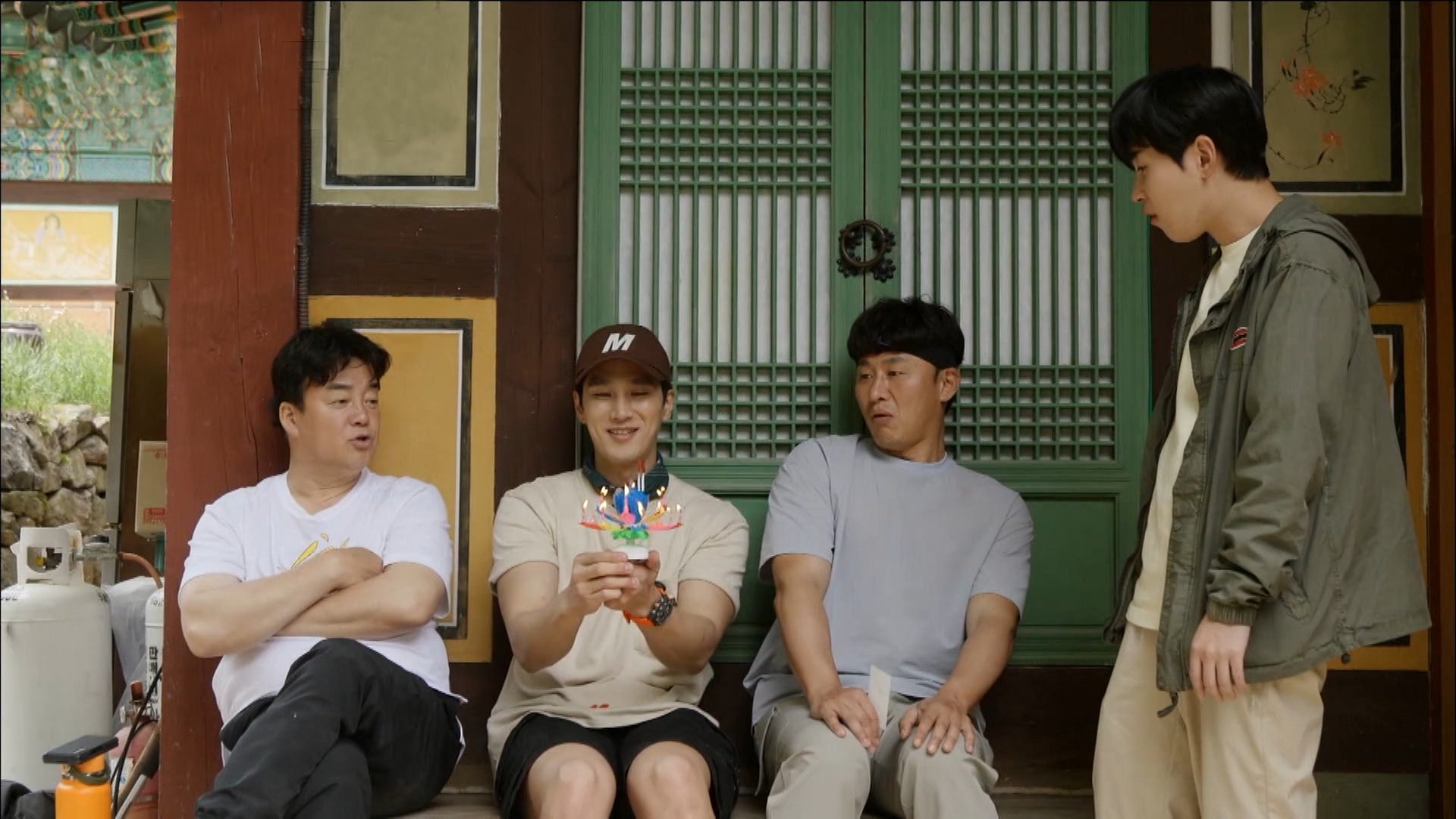 Thumbnail for Wolmyeongam Hermitage in Byeonsan, Buan-gun Season 1 Episode 2