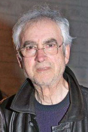 et billede af Dinos Lyras