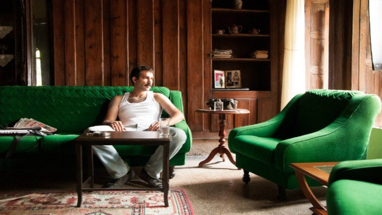 Eksik (2015)