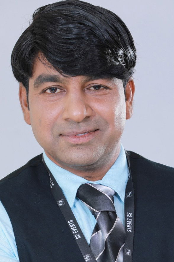 et billede af Muthu Kumar