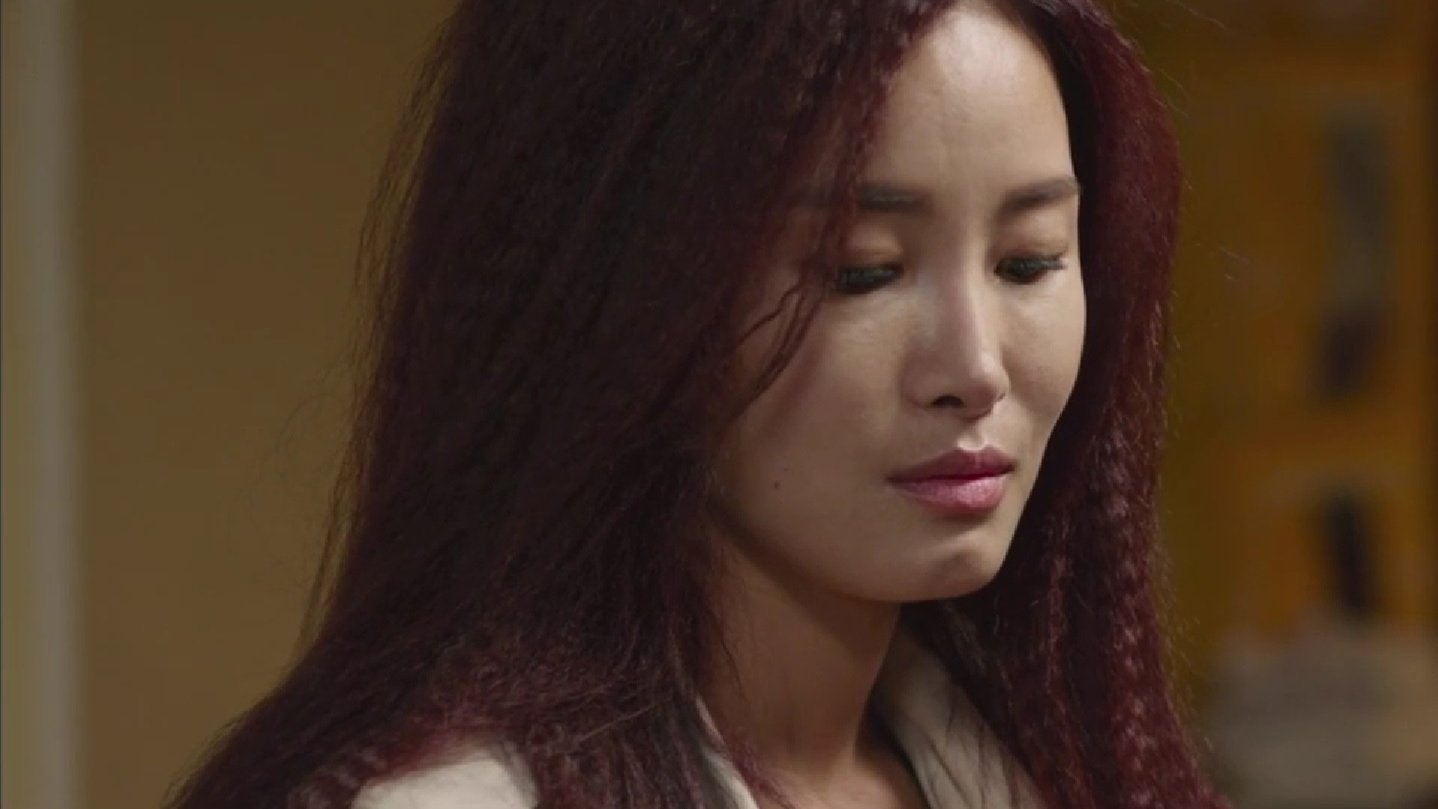 어느 잔인한 미용사의 (2014)