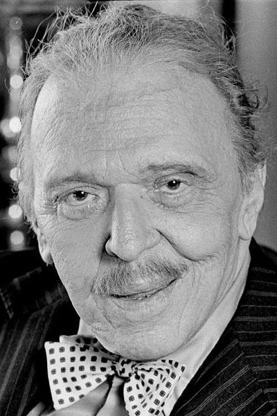 et billede af Joshua Logan