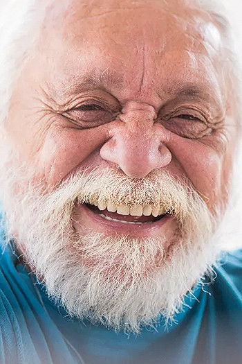 et billede af Andrade Jr.