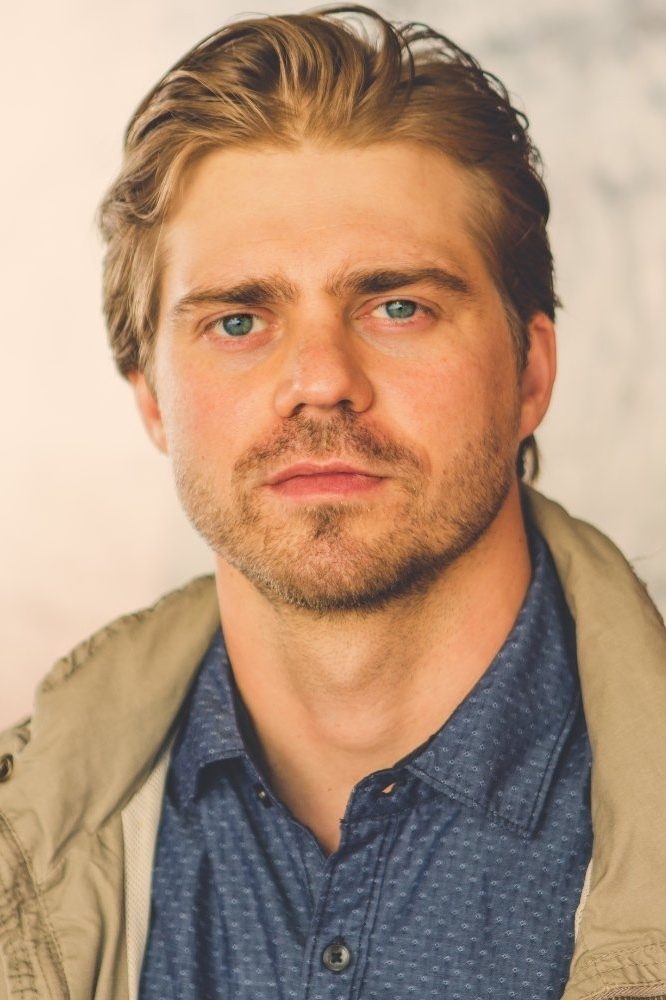 et billede af Nathan Sutton