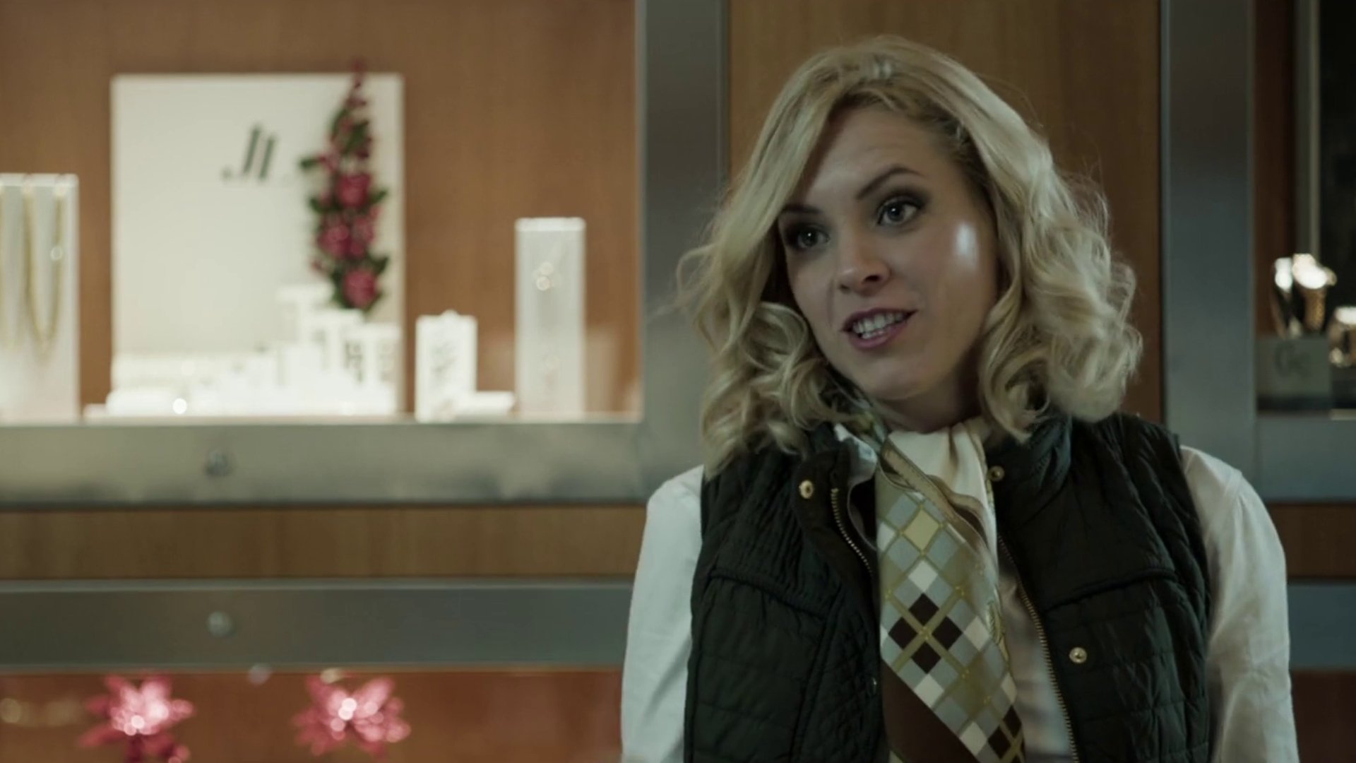 The Blondes (2016)