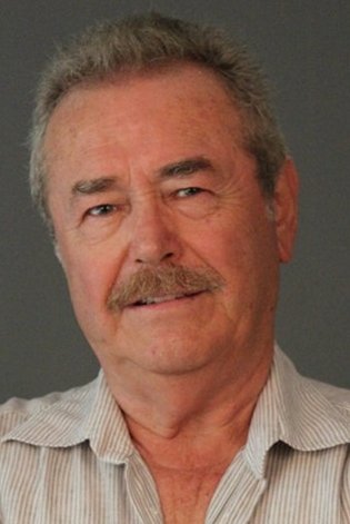 et billede af Erol Alpsoykan