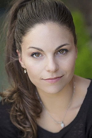 et billede af Carolyn Maitland