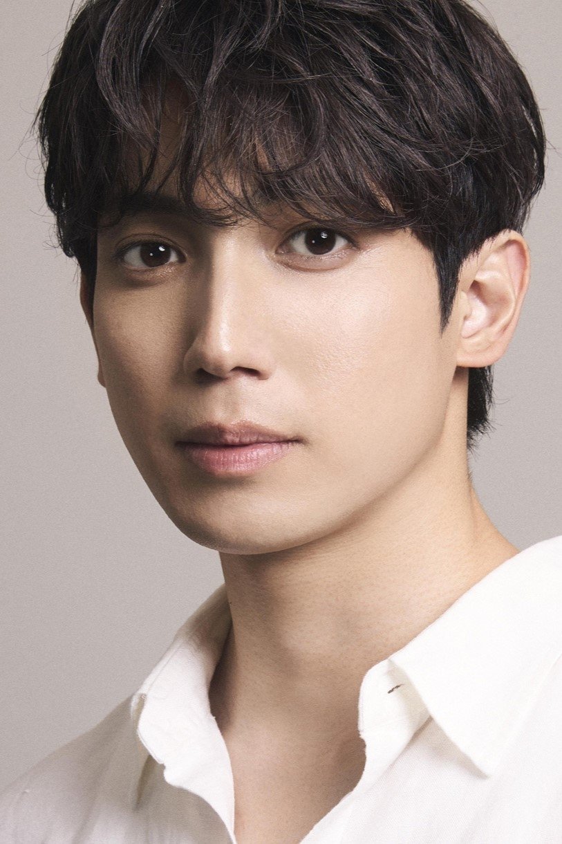 et billede af Shōtarō Arisawa