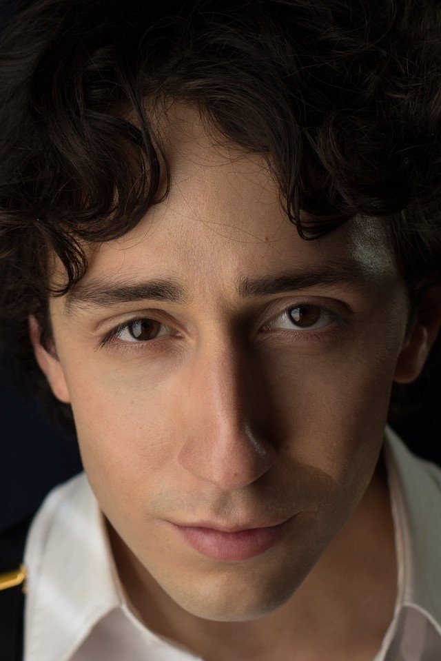 et billede af Teo Olivares