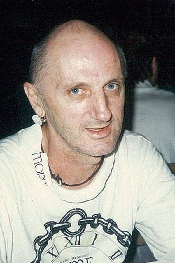 et billede af Toby Zoates