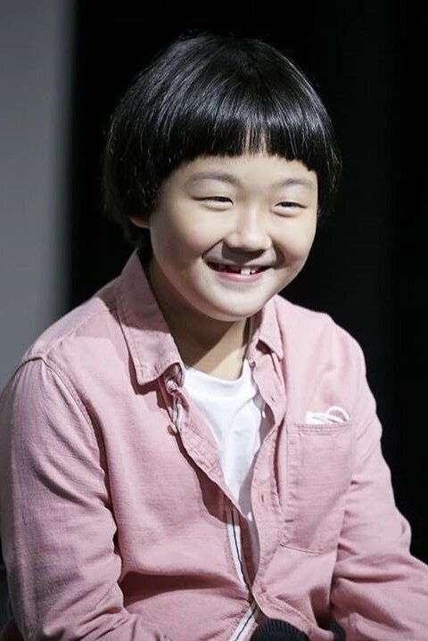 Lee Rin-ha's picture in the cast