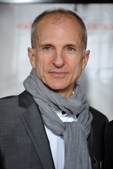 et billede af John DeLuca