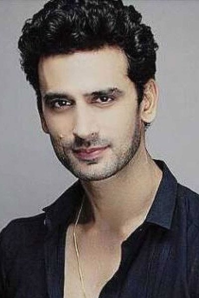 Manoj Chandila's picture in the cast