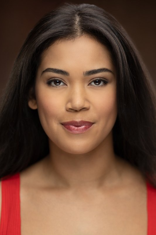Shyinne Anastacio's picture in the cast