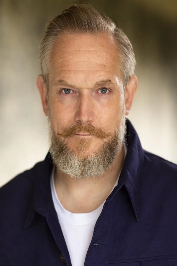 et billede af Steevan Glover