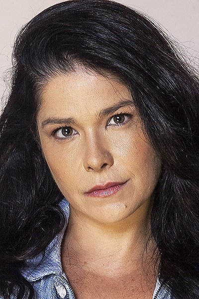 et billede af Samara Felippo