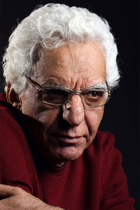 et billede af Kiumars Pourahmad