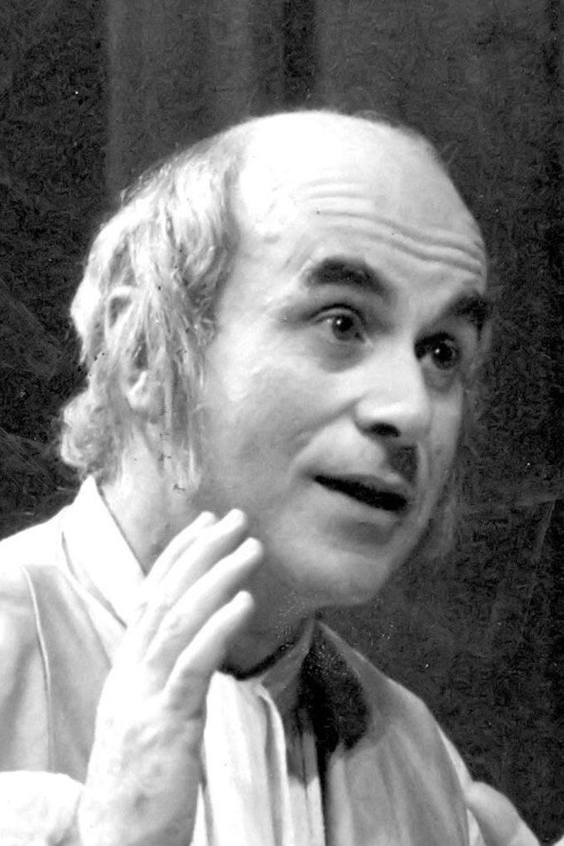 et billede af Dominique Rozan