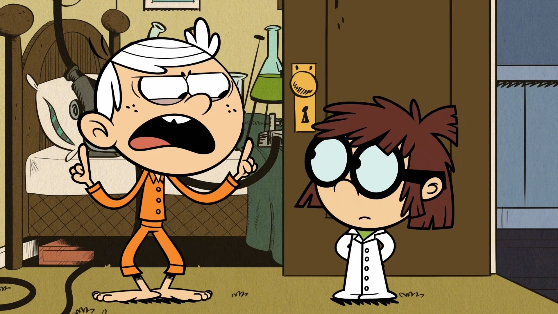 The Loud House Season 2 :Episode 23  Room with a Feud