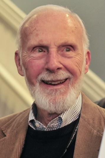 et billede af Paul Coker Jr.