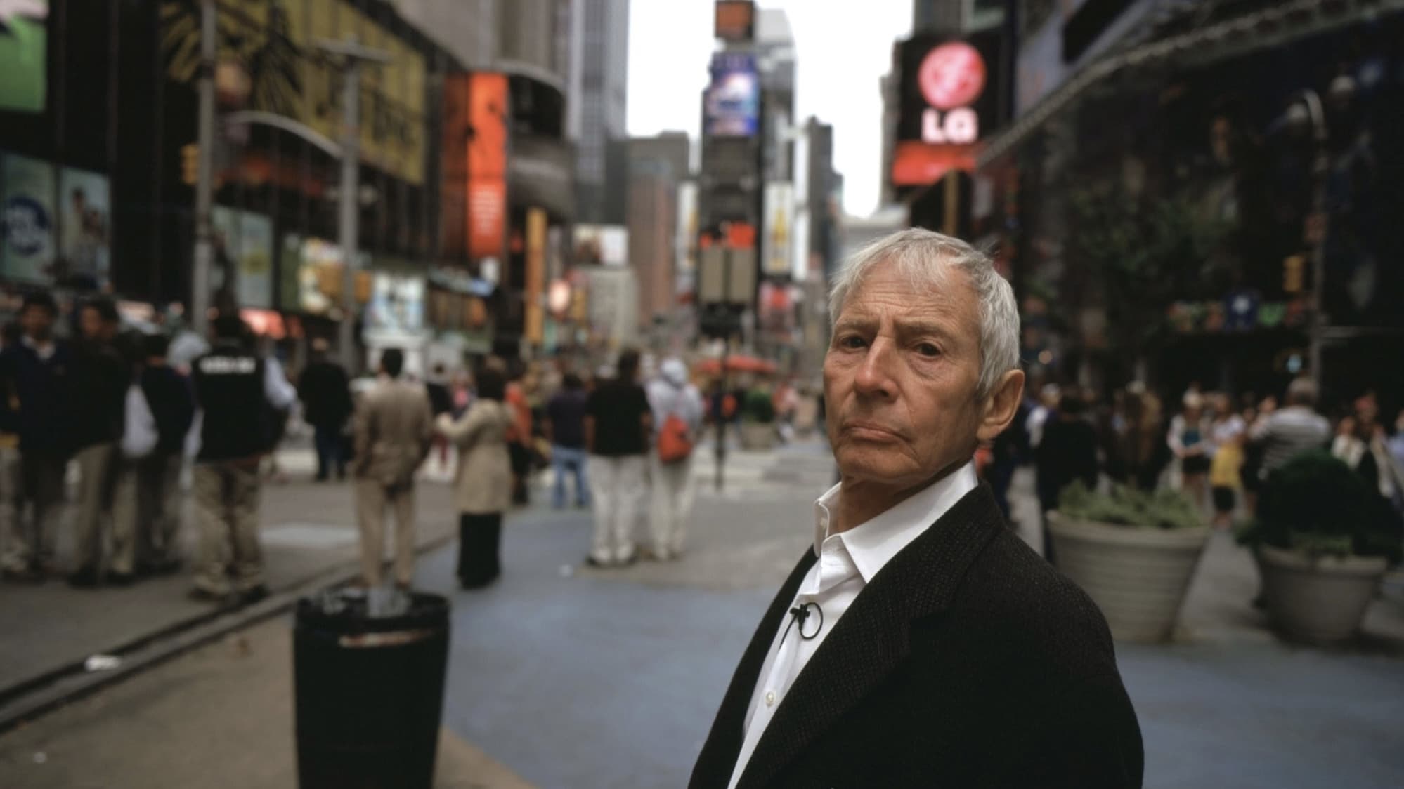 The Jinx: A Vida e Mortes de Robert Durst poster
