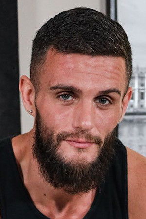 et billede af Tony Salas