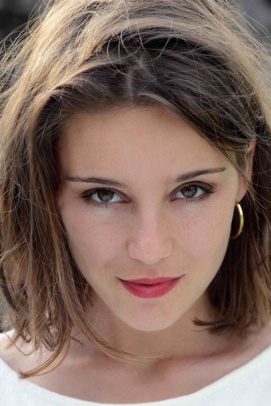 et billede af Angélina Wismes