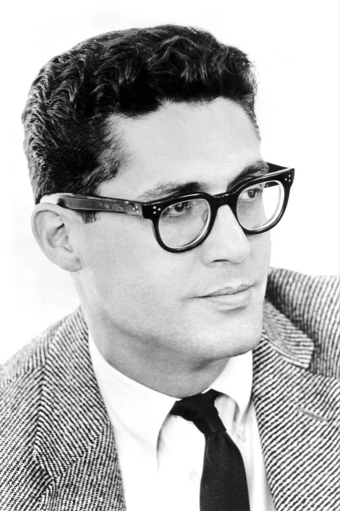 et billede af Bruce Geller