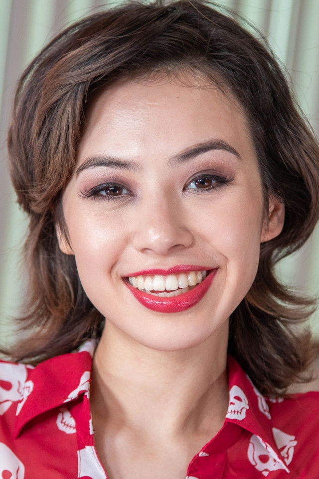 et billede af Asia Rivera