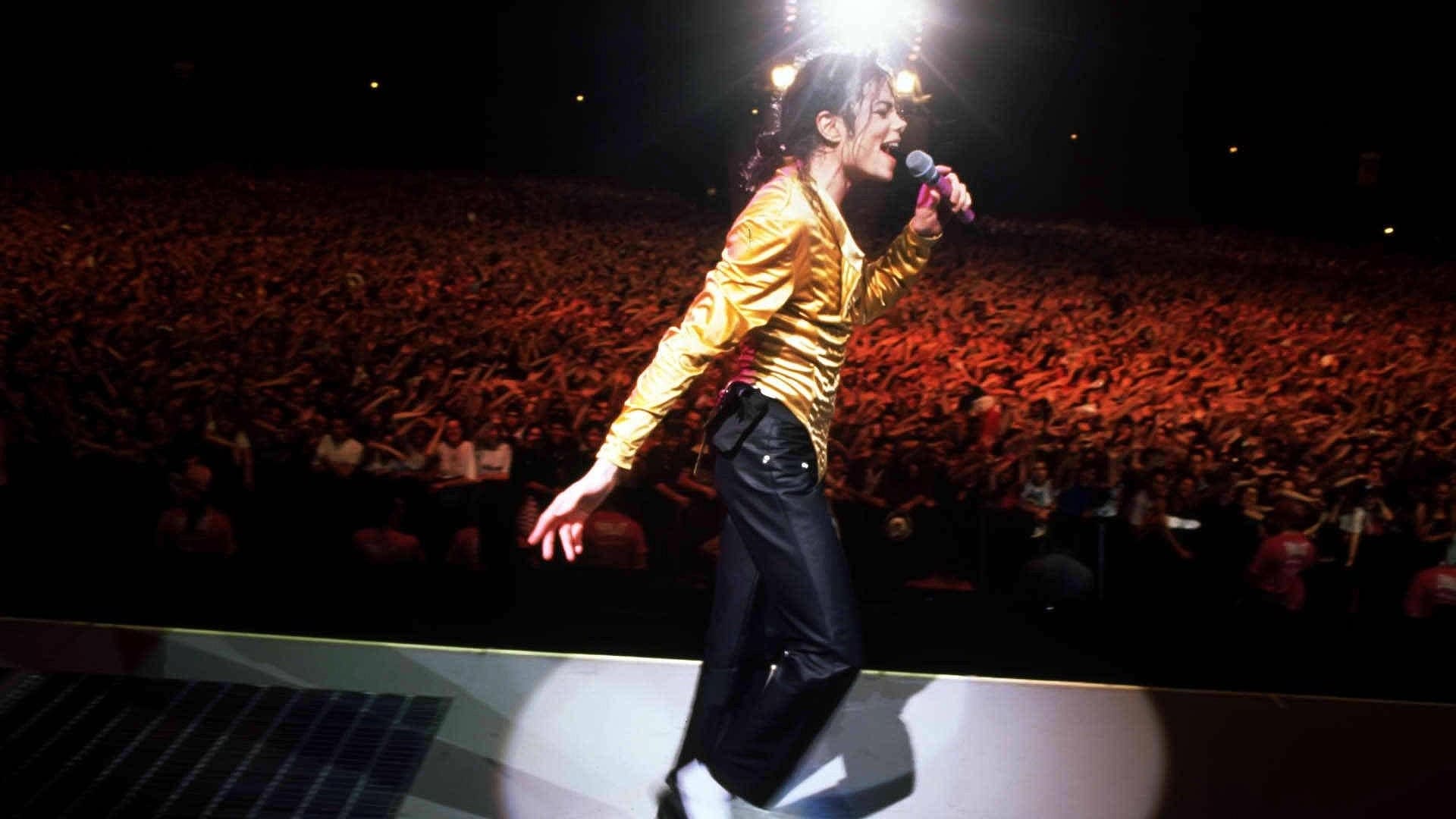 Michael Jackson: Live in Bucharest - The Dangerous Tour (1992)