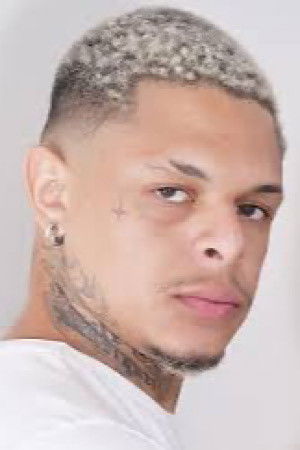 et billede af Henrique Miranda