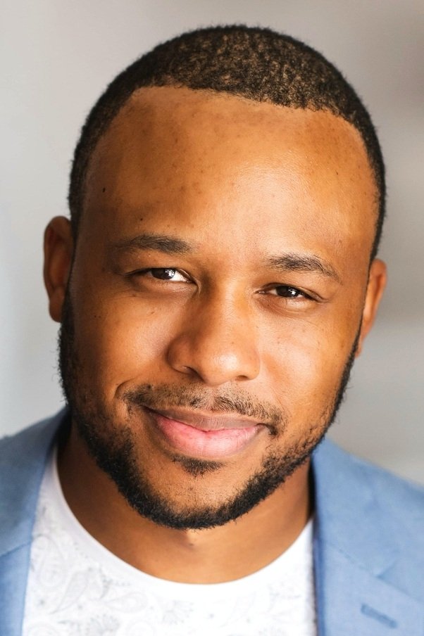 et billede af Carleton Bluford