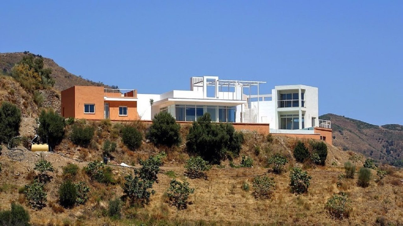 Grand Designs Abroad - Épisode 1