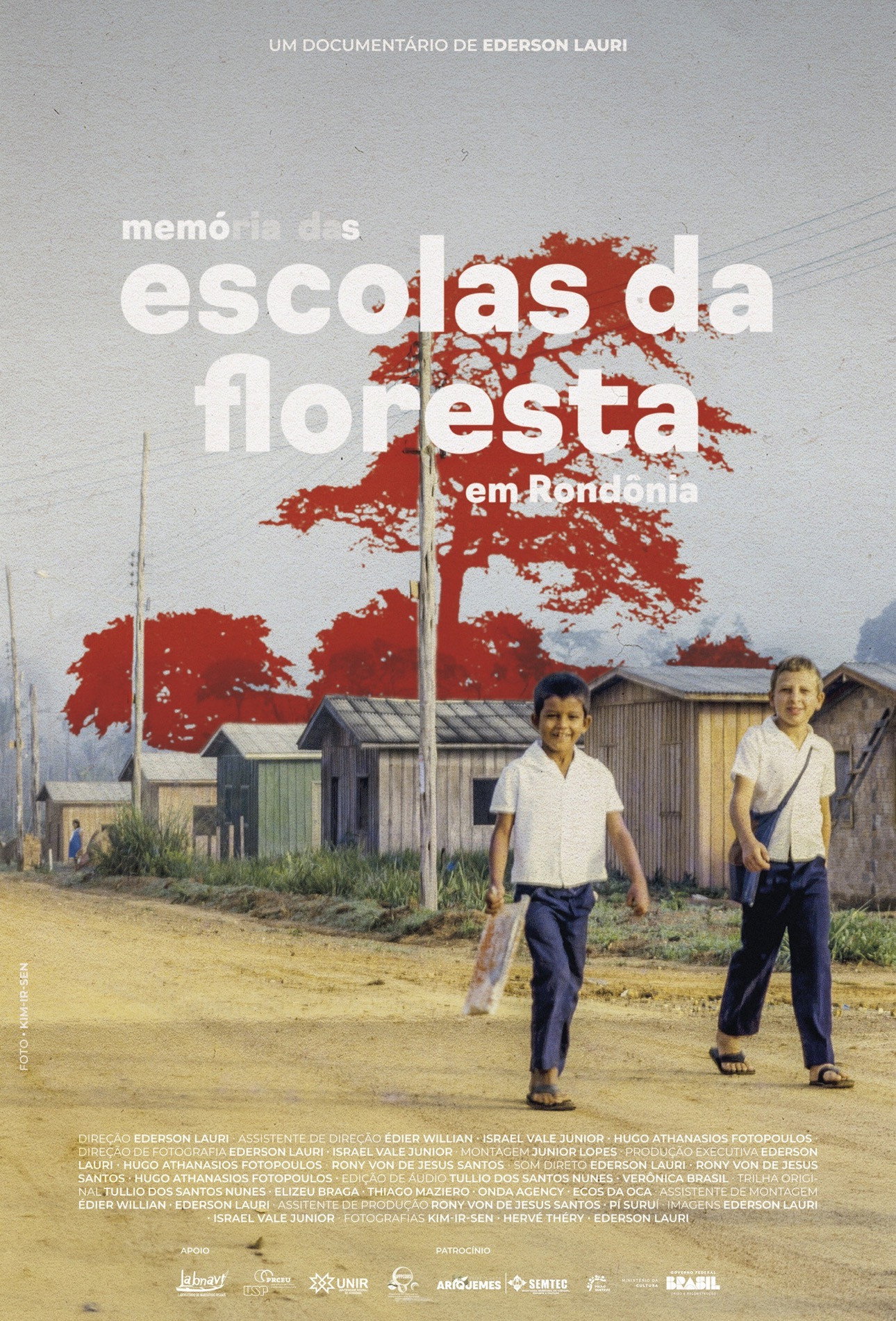 Memória das Escolas da Floresta em Rondônia Poster