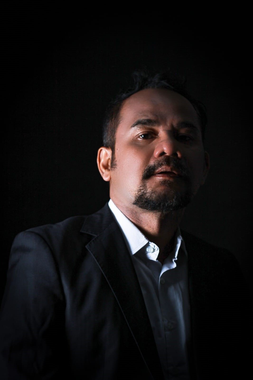 et billede af Albaransyah Yusuf