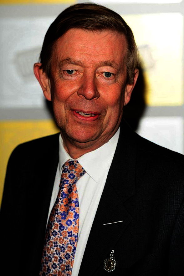 et billede af Henry Kelly