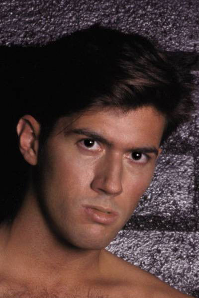 et billede af Alec Danes