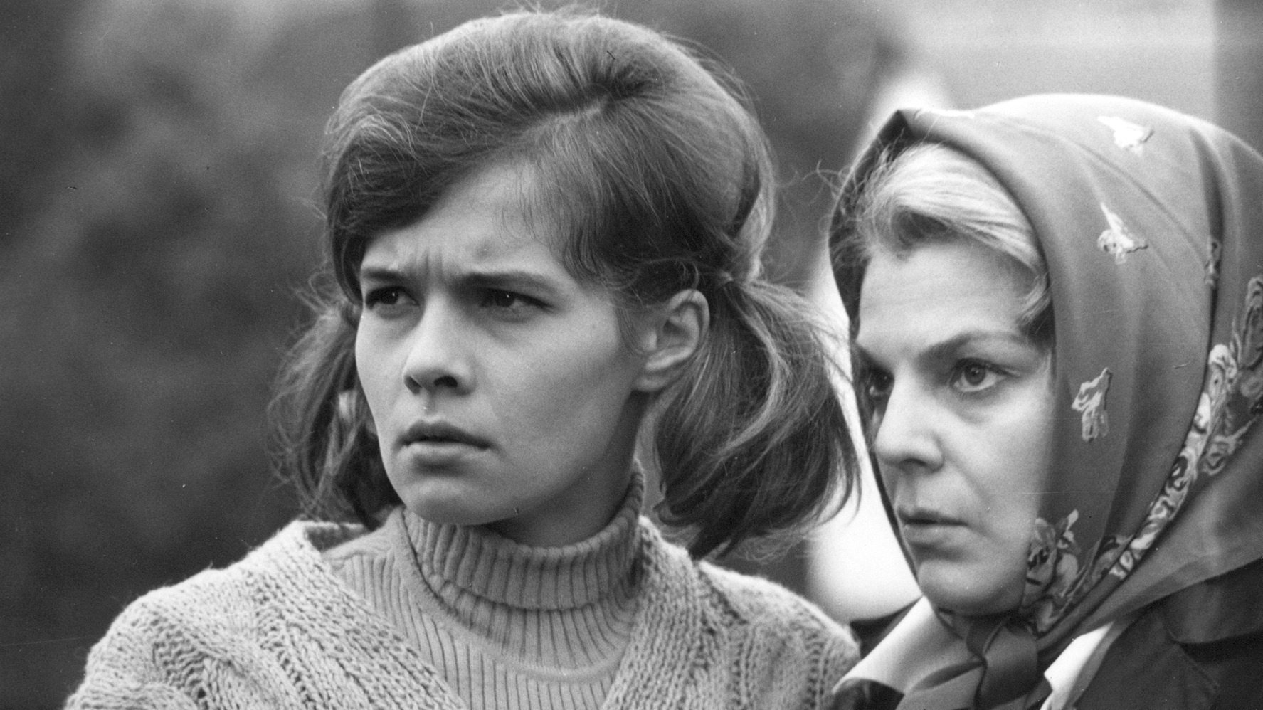 Long White Yard (1970)