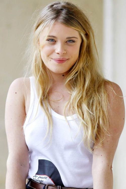 et billede af Ornella Boulé