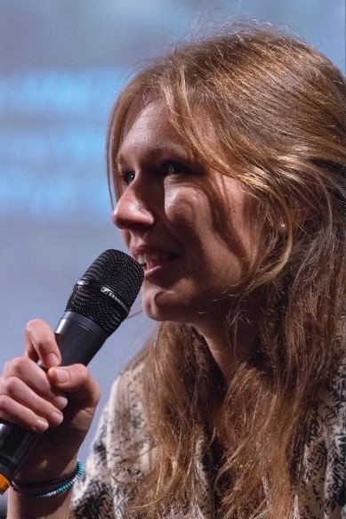 et billede af Caroline Ducelliez