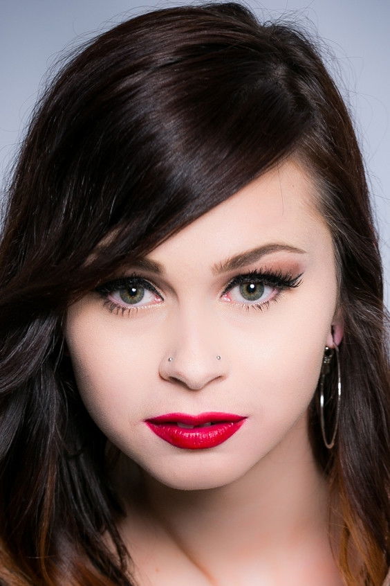 et billede af Vera Drake