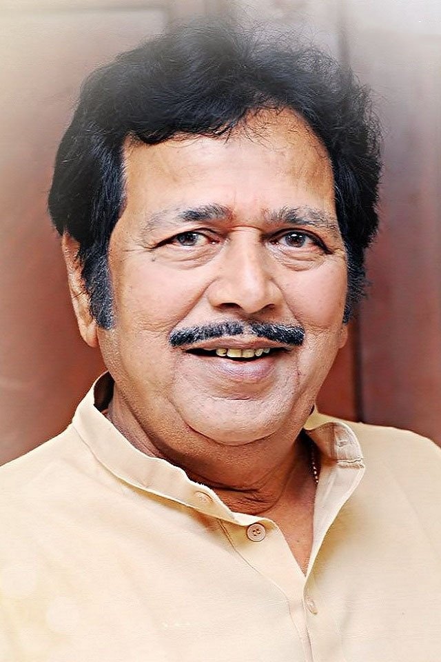 et billede af Giri Babu