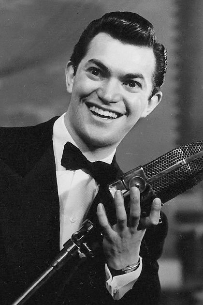 et billede af Monty Norman