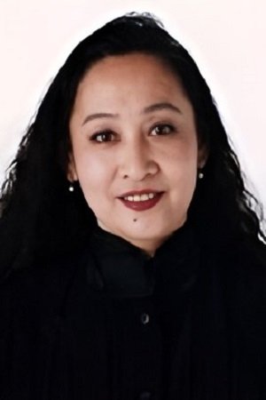 Tomoko Mayama's picture in the cast