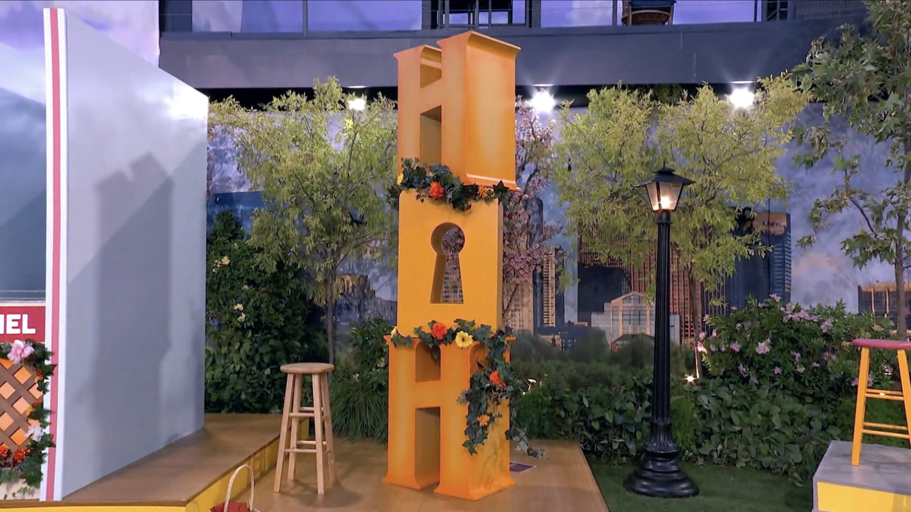Big Brother 27x8